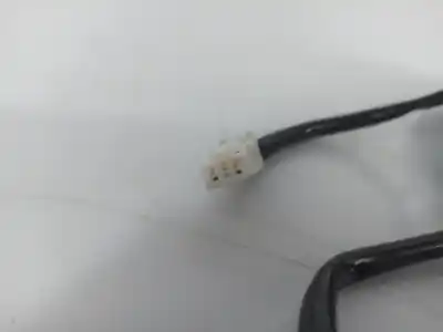 Second-hand car spare part right front seat belt buckle for toyota prius hatchback (_w2_) 1.5 hybrid (nhw20_) oem iam references e034501  