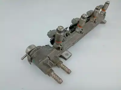 Автозапчастина б/у рампа инжектора для seat leon (1m1) 1.4 16v посилання на oem iam 036133319  