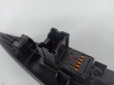 Peça sobressalente para automóvel em segunda mão botão / interruptor elevador vidro traseiro esquerdo por nissan note (e11, ne11) 1.5 dci referências oem iam 25411ed00a  