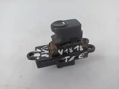 Pezzo di ricambio per auto di seconda mano comandi alzacristalli posteriore sinistro per hyundai i30 (fd) 1.6 crdi riferimenti oem iam 