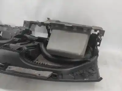 Pièce détachée automobile d'occasion tableau de bord pour renault kangoo express (fw0/1_) 1.5 dci 70 (fw0a kw0v) références oem iam 8200587060  