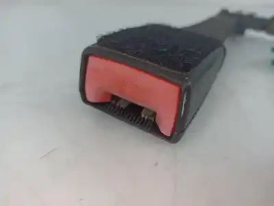 Автозапчасти б/у крюк для ремня передний правый за opel corsa d (s07) 1.3 cdti (l08 l68) ссылки oem iam 616046600c  