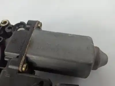 Second-hand car spare part right front window motor for audi a4 avant (8d5, b5) 113 m/380 gasóleo 1998 5p oem iam references 8d0959802d  