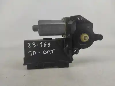 Автозапчастина б/у двигатель заднього правого скла для audi a4 b6 (8e2) 2.5 tdi посилання на oem iam 0130821766  