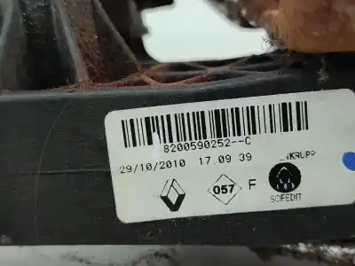 Pezzo di ricambio per auto di seconda mano pedale del freno per renault kangoo express (fw0/1_) 1.5 dci 70 (fw0a kw0v) riferimenti oem iam 8200590252  