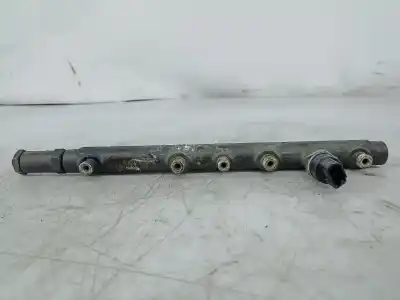 Pezzo di ricambio per auto di seconda mano rampa iniettori per volvo v40 combi (vw) 1.9 td gasóleo 1997 5p riferimenti oem iam 