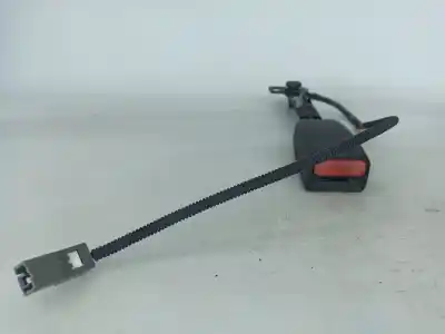 Pezzo di ricambio per auto di seconda mano gancio cintura anteriore destro per kia ceed (ed) 2.0 emotion riferimenti oem iam 610081600b