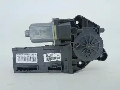 Peça sobressalente para automóvel em segunda mão motor elevador vidro dianteiro esquerdo por renault megane iii (bz0_) 1.5 dci (bz1g. bz1w. bz0r) gasóleo 2009 5p referências oem iam 0130822479