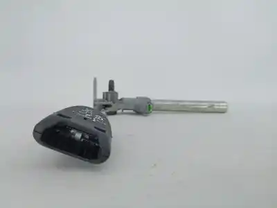 Автозапчастина б/у лівий передній гачок для opel corsa d (s07) 1.4 (l08 l68) посилання на oem iam 6082929