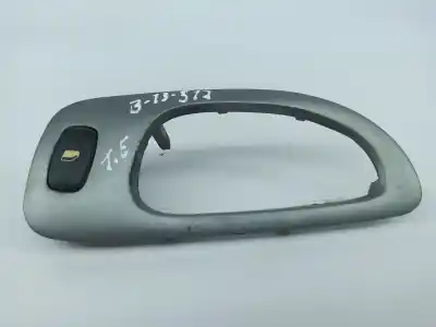 Peça sobressalente para automóvel em segunda mão botão / interruptor elevador vidro traseiro esquerdo por peugeot 307 (3a/c) 1.4 hdi referências oem iam 96360166xt