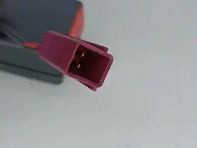 Second-hand car spare part left front seat belt buckle for ford fiesta vi (cb1, ccn) 1.4 tdci oem iam references 8v51b61208ag  