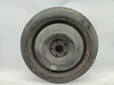 Pièce détachée automobile d'occasion PNEU DE RECHANGE pour TOYOTA COROLLA VERSO (R1)  Références OEM IAM R17  