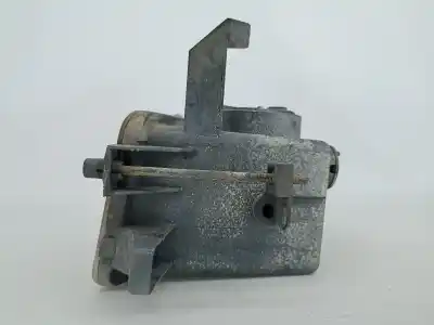 Pezzo di ricambio per auto di seconda mano fendinebbia sinistra per opel corsa c (x01) 1.7 di (f08 f68) riferimenti oem iam 90534968  