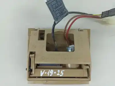 Peça sobressalente para automóvel em segunda mão isqueiro por bmw x3 (e83) 2.0 16v diesel cat referências oem iam 342828802  