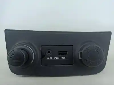 Pezzo di ricambio per auto di seconda mano accendino per hyundai i30 (fd) 1.6 crdi riferimenti oem iam 961202r000