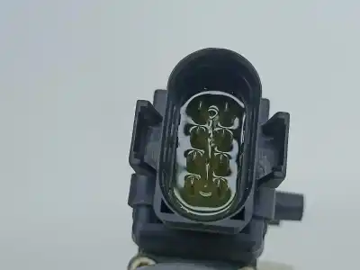 Автозапчастина б/у двиг скла задне ліво для audi a4 b5 (8d2) 1.8 t посилання на oem iam 114188100  