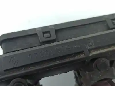 Second-hand car spare part distributor pipe for renault clio i (b/c57_, 5/357_) 1.2 (5/357y 5/357k) oem iam references 7700870614d   Second-hand car spare part distributor pipe for renault clio i (b/c57_, 5/357_) 1.2 (5/357y 5/357k) oem iam references 7700870614d