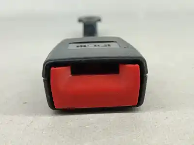 Peça sobressalente para automóvel em segunda mão chicote / encaixe cinto segurança dianteiro direito por audi a4 b5 avant (8d5) 1.9 tdi referências oem iam 8d0857755b  