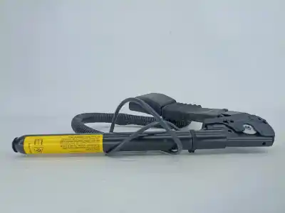 Second-hand car spare part right front seat belt buckle for opel corsa c 1.3 16v cdti cat (z 13 dt / ln9) oem iam references 09114886  