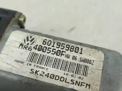 Автозапчасти б/у мотор переднего левого стекла за skoda fabia i break (6y5) 1.4 gasolina 2002 5p ссылки oem iam 6q1959801  