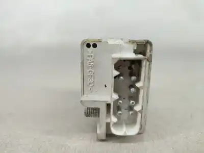 Peça sobressalente para automóvel em segunda mão caixa de pré-aquecimento por bmw 3 (e46) 320 d referências oem iam 2247664  