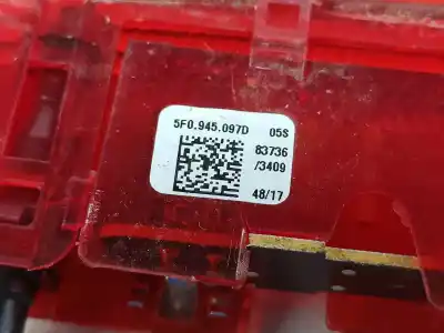 Pezzo di ricambio per auto di seconda mano luce freno centrale per seat leon st (5f8) 1.6 tdi riferimenti oem iam 5f0945097d  