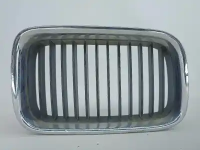 Peça sobressalente para automóvel em segunda mão grelha frontal por bmw 3 touring (e36) 318 tds referências oem iam 51138122238