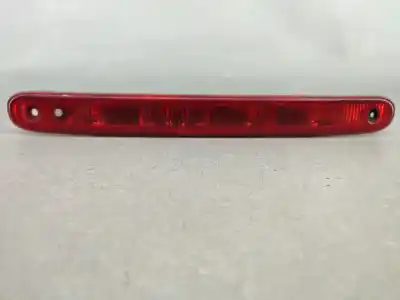 Peça sobressalente para automóvel em segunda mão farolim de travão central por citroen c1 1.4 hdi cat (8ht / dv4td) referências oem iam 