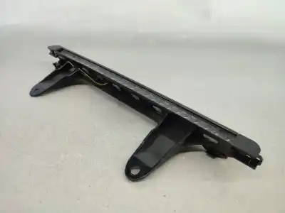 Автозапчасти б/у центральный стоп-сигнал за audi a2 (8z0) 1.4 tdi ссылки oem iam 8z0945097  