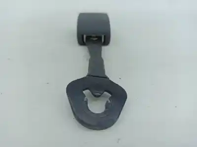 Second-hand car spare part left front seat belt buckle for opel corsa c (x01) 1.7 di (f08 f68) oem iam references 8h085775501c  