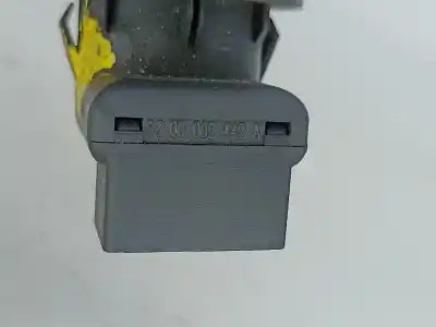 Автозапчасти б/у управление зеркалом за renault kangoo express (fc0/1_) d 65 1.9 (fc0e fc02 fc0j fc0n) ссылки oem iam 8200002442a  
