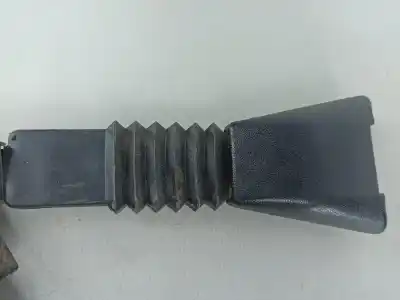 Peça sobressalente para automóvel em segunda mão chicote / encaixe cinto segurança dianteiro esquerdo por opel corsa c 1.2 16v cat (z 12 xe / lw4) referências oem iam   