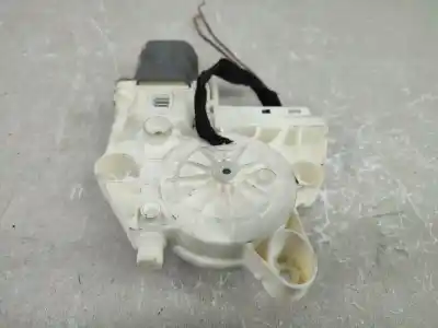 Second-hand car spare part right front window motor for ford focus ii (da_, hcp, dp) 1.6 tdci oem iam references 0130822216   Second-hand car spare part right front window motor for ford focus ii (da_, hcp, dp) 1.6 tdci oem iam references 0130822216