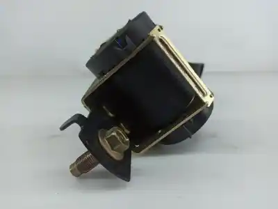 Second-hand car spare part central rear seat belt for mazda 3 (bk) 1.3 (bk14) oem iam references 602499800