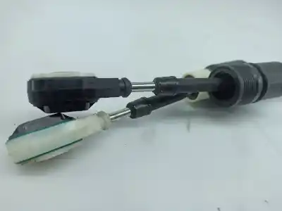 Автозапчастина б/у коробка передач для volvo v40 hatchback (525) d2 посилання на oem iam 31437661