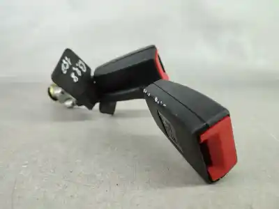 Pezzo di ricambio per auto di seconda mano gancio cinghia posteriore centrale per audi a4 b5 avant (8d5) 1.9 tdi riferimenti oem iam 8d0857739b  