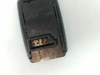 Peça sobressalente para automóvel em segunda mão botão / interruptor elevador vidro traseiro esquerdo por bmw 1 (e87) 118 d referências oem iam 15939900  