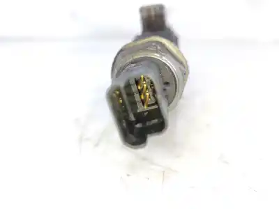 Автозапчастина б/у рампа инжектора для citroen c4 i (lc_) 1.6 hdi посилання на oem iam 9654592680  