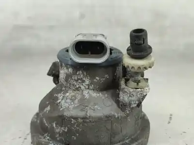 Second-hand car spare part right fog light for toyota prius hatchback (_w2_) 1.5 hybrid (nhw20_. nhw20r) híbrido (gasolina) 2007 5p oem iam references a045053  