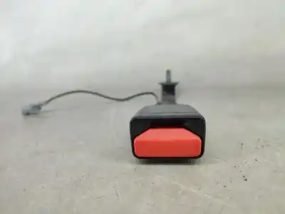 Peça sobressalente para automóvel em segunda mão chicote / encaixe cinto segurança dianteiro direito por renault captur j5_, h5_ 1.5 dci 90 referências oem iam 878177659r