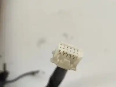 Peça sobressalente para automóvel em segunda mão display gps / multimídia por mazda 3 (bk) 1.6 (bk14) referências oem iam   