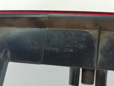 Автозапчасти б/у центральный стоп-сигнал за renault captur i (j5_, h5_) blue dci 95 ссылки oem iam 265902759r  