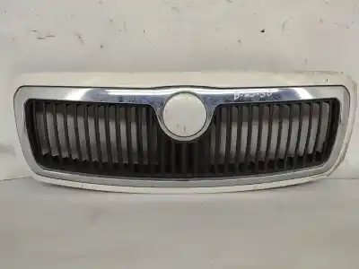 Pièce détachée automobile d'occasion Grille Avant pour SKODA FABIA I COMBI (6Y5) 1.4 TDI Références OEM IAM   