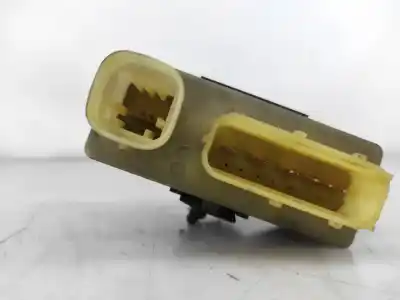 Автозапчастина б/у коробка передігрів для peugeot 308 sw ii (lc_, lj_, lr_, lx_, l4_) 1.6 hdi / bluehdi 115 (lcbhxm lcbhxt) посилання на oem iam 9662570880  