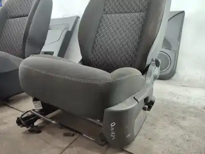 Second-hand car spare part right front seat for renault kangoo express (fw0/1_) z.e. (fw0z. fw1z) oem iam references   