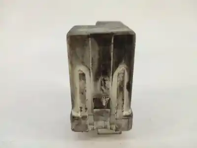 Second-hand car spare part glow plug for bmw 3 touring (e46) 320 d oem iam references 2247664  