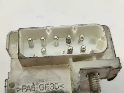 Second-hand car spare part glow plug for bmw 3 touring (e46) 320 d oem iam references 2247664  