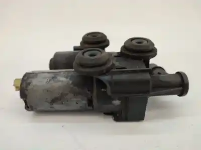 Pezzo di ricambio per auto di seconda mano valvola di scambio riscaldamento per bmw 3 touring (e46) 320 d riferimenti oem iam 64118369807  
