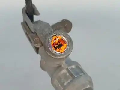 Автозапчасти б/у крюк для ремня передний правый за renault megane ii sedán (lm0/1_) 1.5 dci (lm1e) ссылки oem iam   