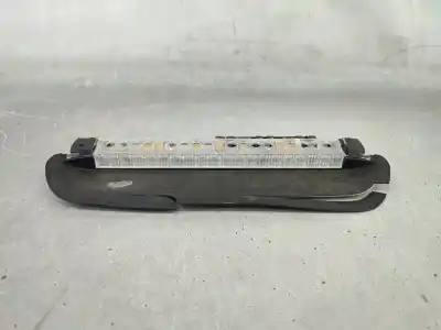 Second-hand car spare part central brake light for bmw serie 3 coupe (e46) 320 ci oem iam references 8386963